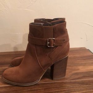 Aldo suede look ankle boots. Size 8